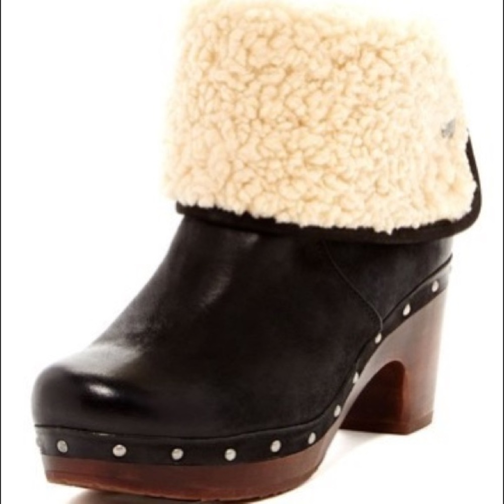 UGG Lynnea Sheepskin clog boots